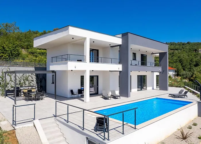 بيت للعطل Ziganto أوباتيا